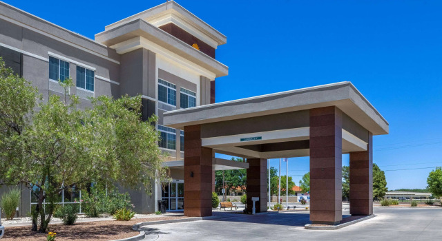 La Quinta by Wyndham Artesia, Buchen Sie Hotel Artesia New Mexico