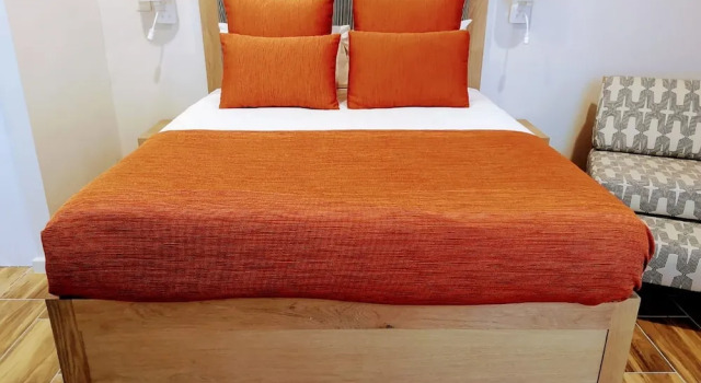 Urban Oasis Aparthotel, Забронировать Отель Отели Кейптауна 3 звезды, рядом с MyCiTi Station Adderley Street, 3*