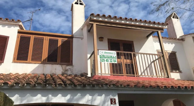 Casa Adosada Mart La Dorada con Piscina Comunitaria - 103D, Rezervați Hotel Cambrils 