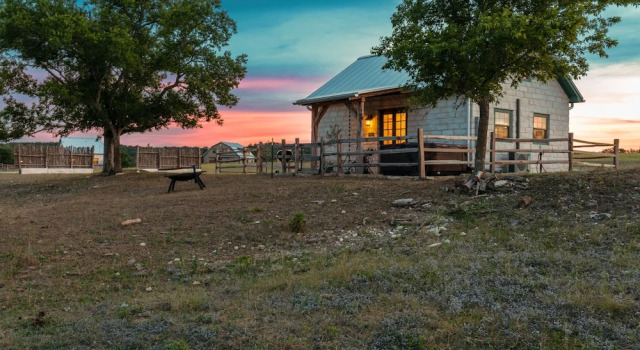 TimberRose B&B, Забронировать Отель «постель и завтрак» Фредериксберг Texas Wine Country