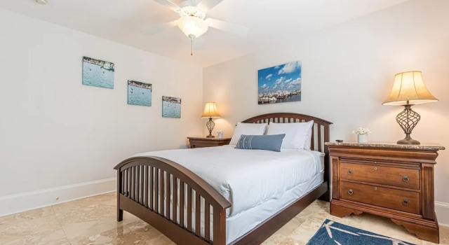 Bayshore Breeze S 31 Bayshore Dr 4BR 2BA 9