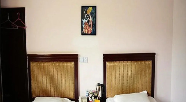 Shanghai Huazhouyuan Hotel, Varaa Hotelli Pudong Shanghai