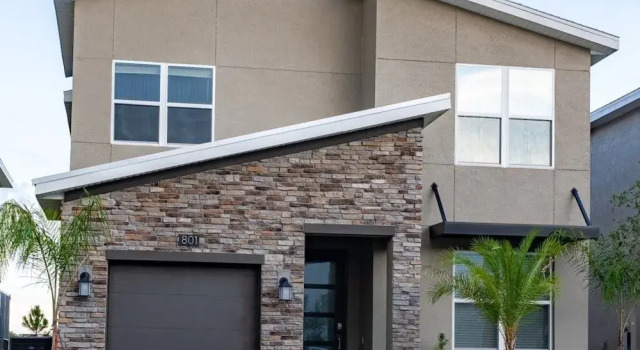 Luxurious Pool Home With Game Room 5 Bedroom Home by RedAwning