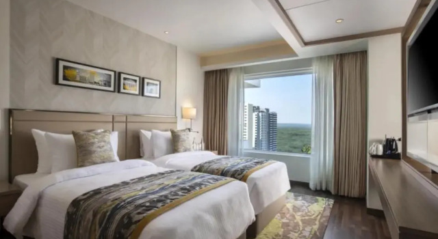 Номер Deluxe Royal Hometel Suites