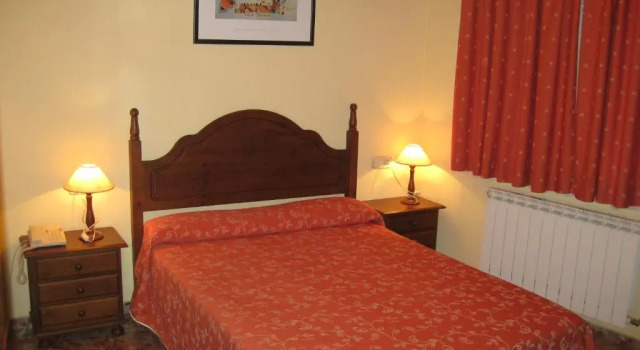 Hostal Alvaro I, Prenota Hotel Hotel economici a Castiglia-La Mancia