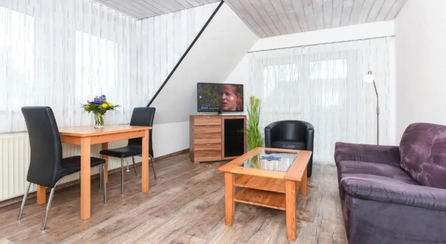 Ferienwohnung Haus zum Seehund mit Pool und Brötchenservice, Réserver Hôtel Esens Frise orientale