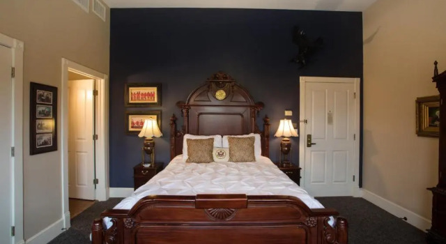 Двухместный номер Standard с балконом Gruene River Hotel & Retreat