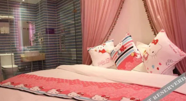 Yuzhong Longxin Qingfei Theme Hotel, Book Hotel Lanzhou Gansu