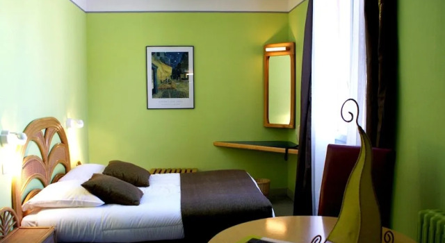 Hostellerie La Terrasse, Book Hotel Lacapelle-Marival Lot