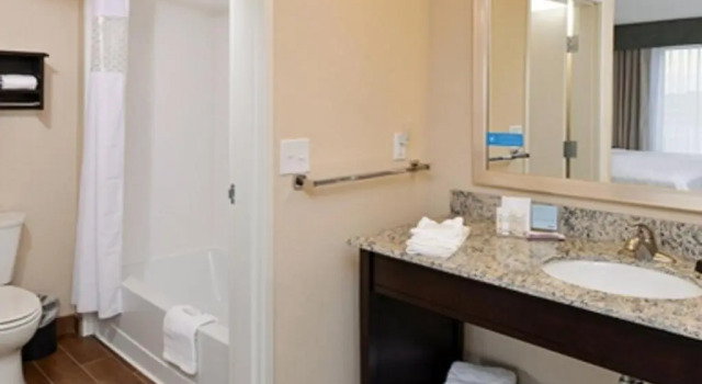 Студия Hampton Inn & Suites Douglas