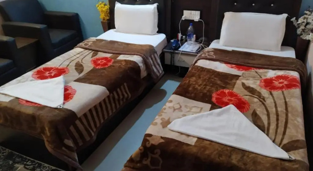 Deluxe Double room Zero Mile Rooms
