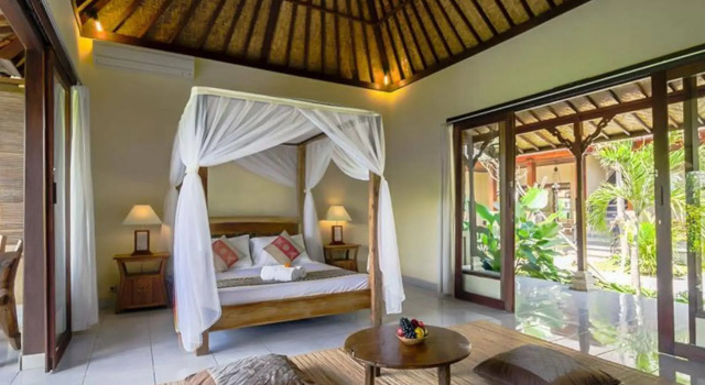 Loka Pala Villa, Rezervovat Vila Chaty v Bali, Chalupa