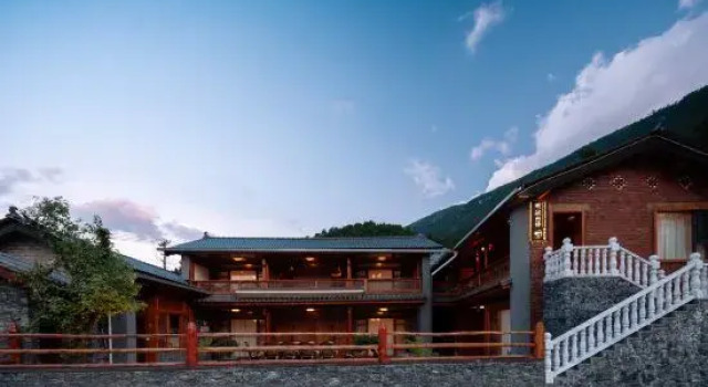 Shangri-La Haba Snow Mountain Tingjian Shanyu Boutique Homestay, Buchen Sie Boutique Boutique-Hotels in Yunnan, Boutique