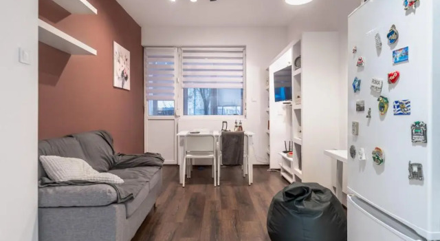 Cute&Cozy 2BD Flat with Balcony, Book Hotel Sofia 