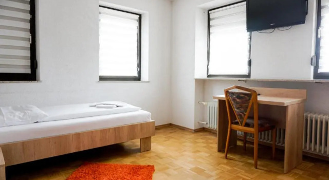 Трёхместный номер Standard Hotel Kreuz