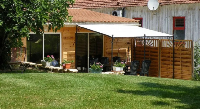 Коттедж Le Domaine De Pecany