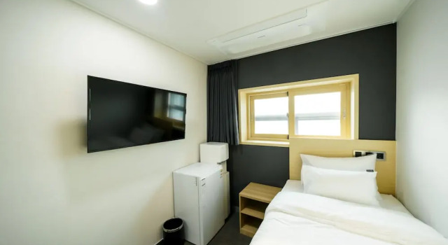 Номер Standard The Stay Hue Myeongdong