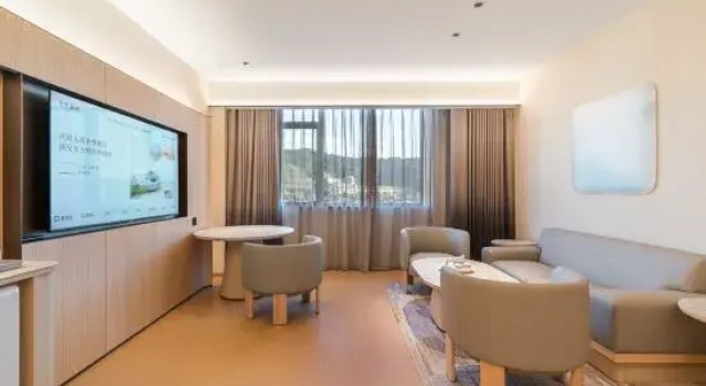 Люкс JI Hotel (Liuzhou Sanjiang Bird's Nest)