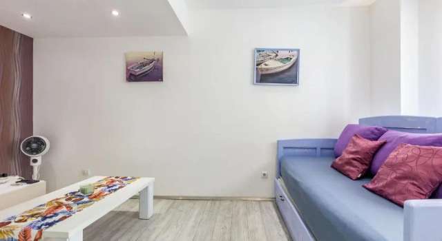 Апартаменты Alpha Loft 1Br Apartment In Center