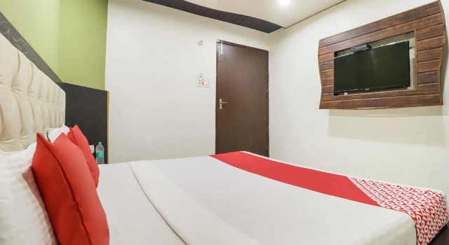 OYO 48233 Hotel Seven Seas, Varaa Hotelli Thanesar Haryana