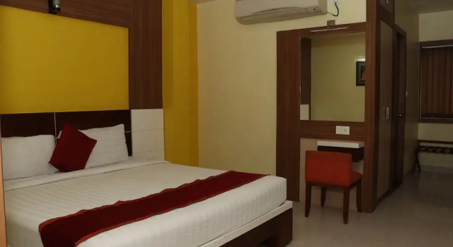 Номер Grand Hotel The Signature Asansol