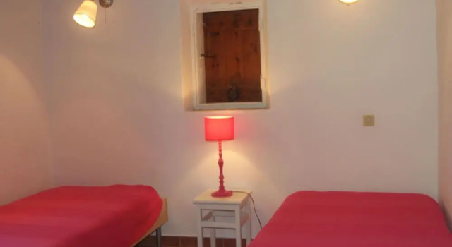 Lovely Holiday Home in Salernes With Swimming Pool