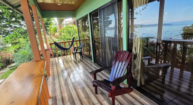 Standard- firedobbelt familie værelse med havudsigt Cotingas Ocean View