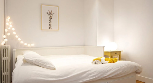 Great Location Nearby Plaza Moyua and Guggenheim, Rezerwuj Hotel Hotele w Baskonia z parkingiem, Parking