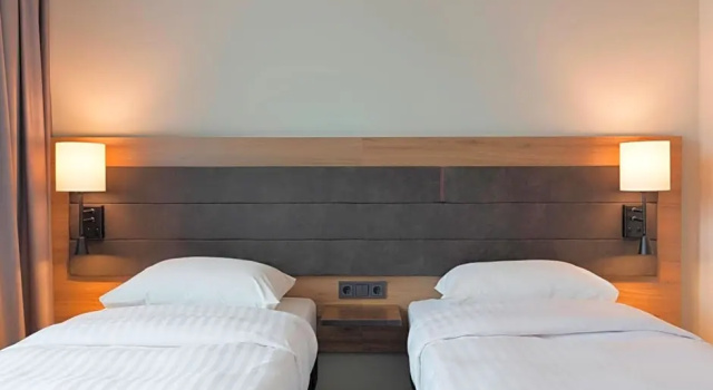 Номер Standard Moxy Stuttgart Airport/Messe
