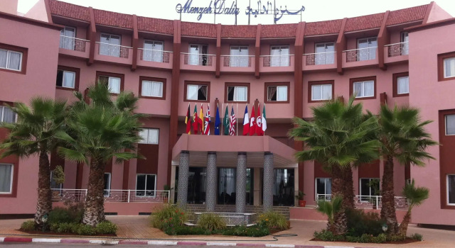 Hotel Menzeh Dalia, Забронировать Отель Бизнес-отели Мекнеса, 4* 5*