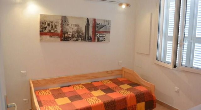 CARLOTTA- AT SEA Apartment 3