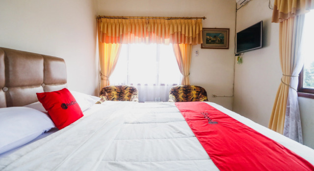 RedDoorz @ Cibogo Puncak Bogor, Rezervovat Hotel Megamendung West Java
