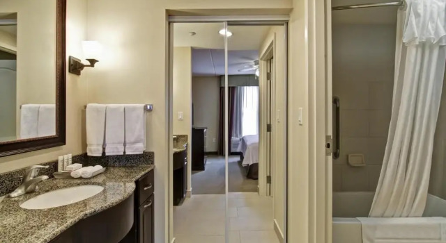 Люкс с 2 комнатами Homewood Suites by Hilton Sudbury
