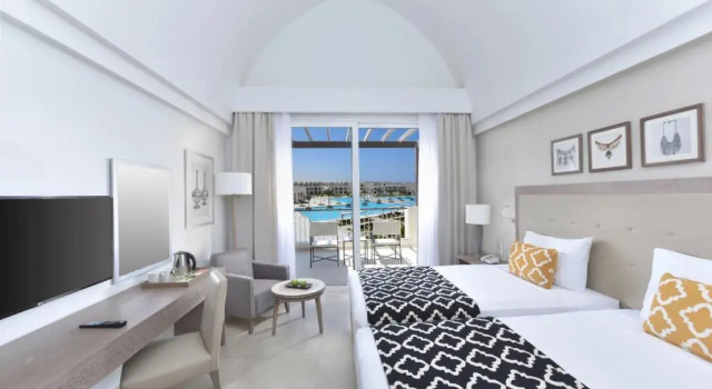 Двухместный номер Superior с видом на бассейн Steigenberger Resort Alaya - Adults Friendly 16 Years Plus