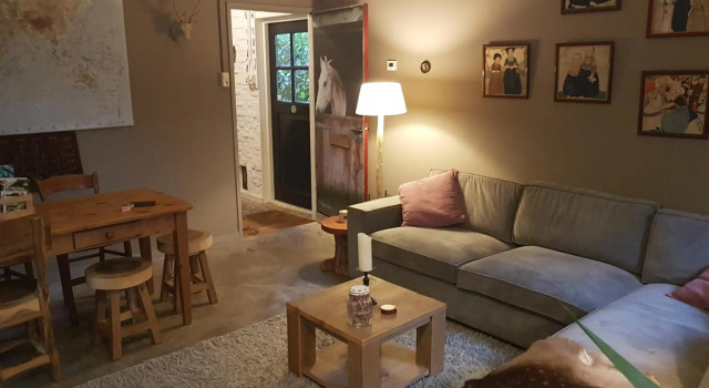 In het koetshuis, Prenota Hotel Apeldoorn Veluwe