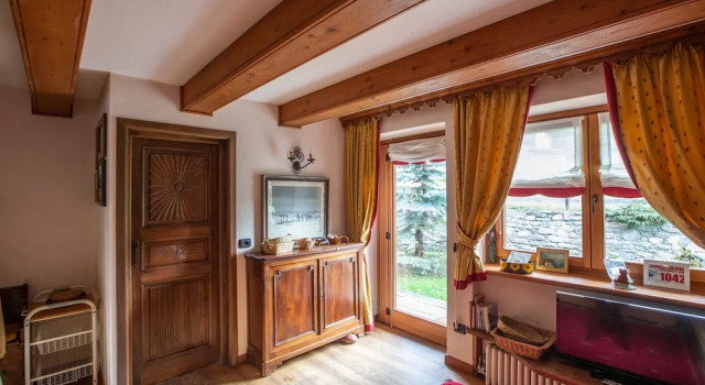 Апартаменты JOIVY Charming Flat W/Mountain View