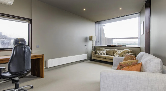 Absolutely Stunning Holiday Home, Book Hotel Torquay 