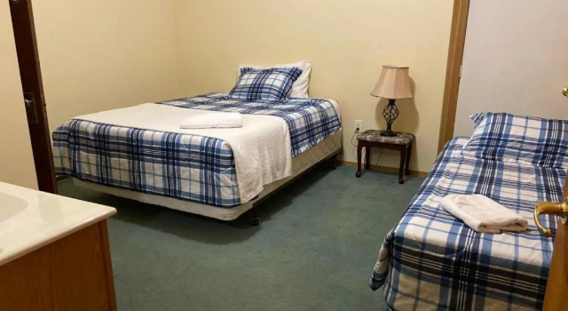 Iditarod Trail Roadhouse, Prenota Hotel McGrath Alaska