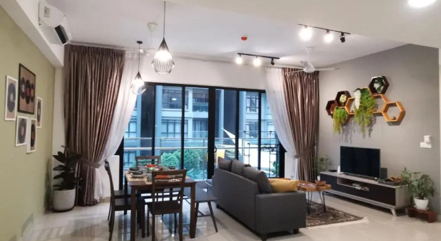 Апартаменты POOLVIEW Geniehome 3BR Free100mbps and Carpark at Utropolis Shah Alam