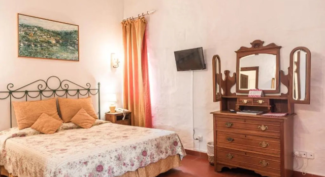 Двухместный номер Standard с балконом Hotel Rural Biniarroca