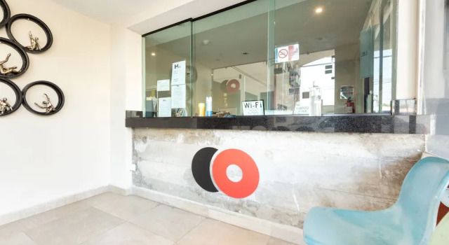 OYO HOTEL Hotel 202