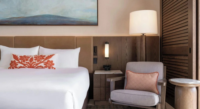 Двухместный номер Standard с балконом и с видом на поле для гольфа Mauna Kea Beach Hotel, Autograph Collection