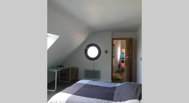 Grande maison contemporaine, Rezerwuj Hotel  