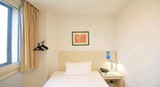 Двухместный номер Business Jinjiang Inn Dalian Jiefang Road