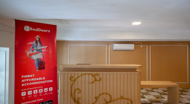 RedDoorz Plus @ Madukoro Raya Semarang