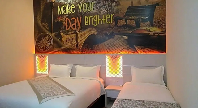 Luxury Triple room Malang City Boulevard Homestay