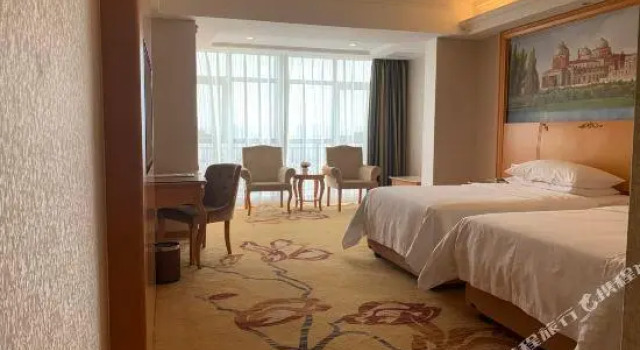 Vienna Hotel (Beihai High-speed ​​Railway Station), Rezerwuj Hotel Beihai Guangxi