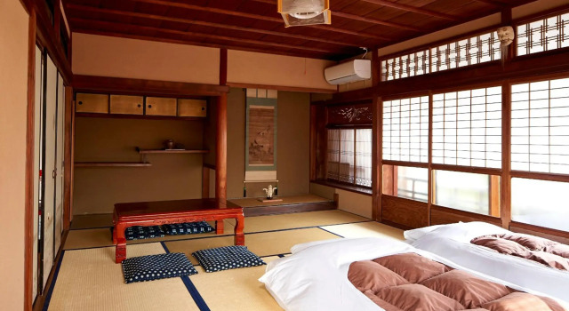 1日1組のお客様を御迎えする宿Hotobil An inn that welcomes one group of guests per day