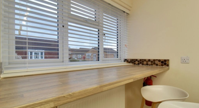 Cedar Drive, Holbeach - 1 to 4 - Self Catering