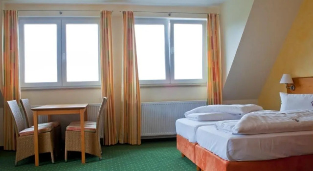 Апартаменты Berggasthof Hotel Igelwirt